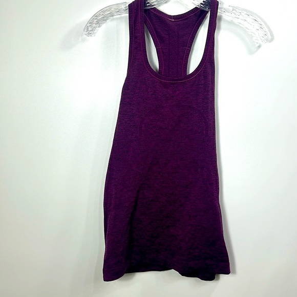 Lululemon Swiftly Tech Purple razorback tank top size 6 - Picture 1 of 8
